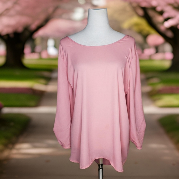 🦋La Vie 89 Plus Size Soft Pink & Black Bow Embellished Ladder Back Tunic - Picture 1 of 6